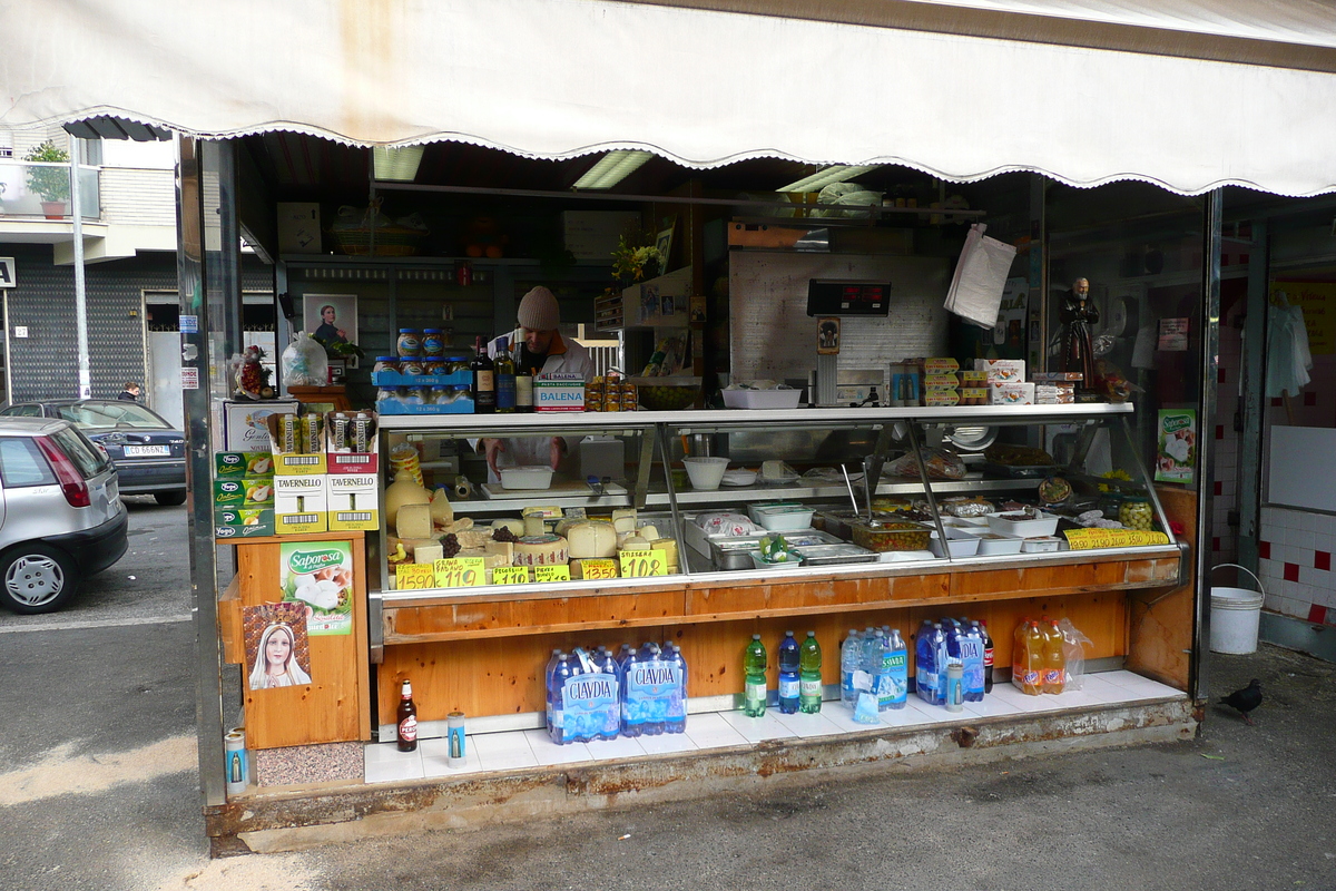 รูปถ่าย อิตาลี(Italy) โรม(Rome) ถนนเกรโกรีโอที่ 7(Via Gregorio VII) 2007-11 21