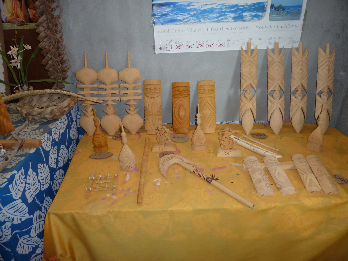รูปถ่าย นิวแคลิโดเนีย(New Caledonia) เกาะลีฟู(Lifou) โยซิป(Josip) 2010-05 39