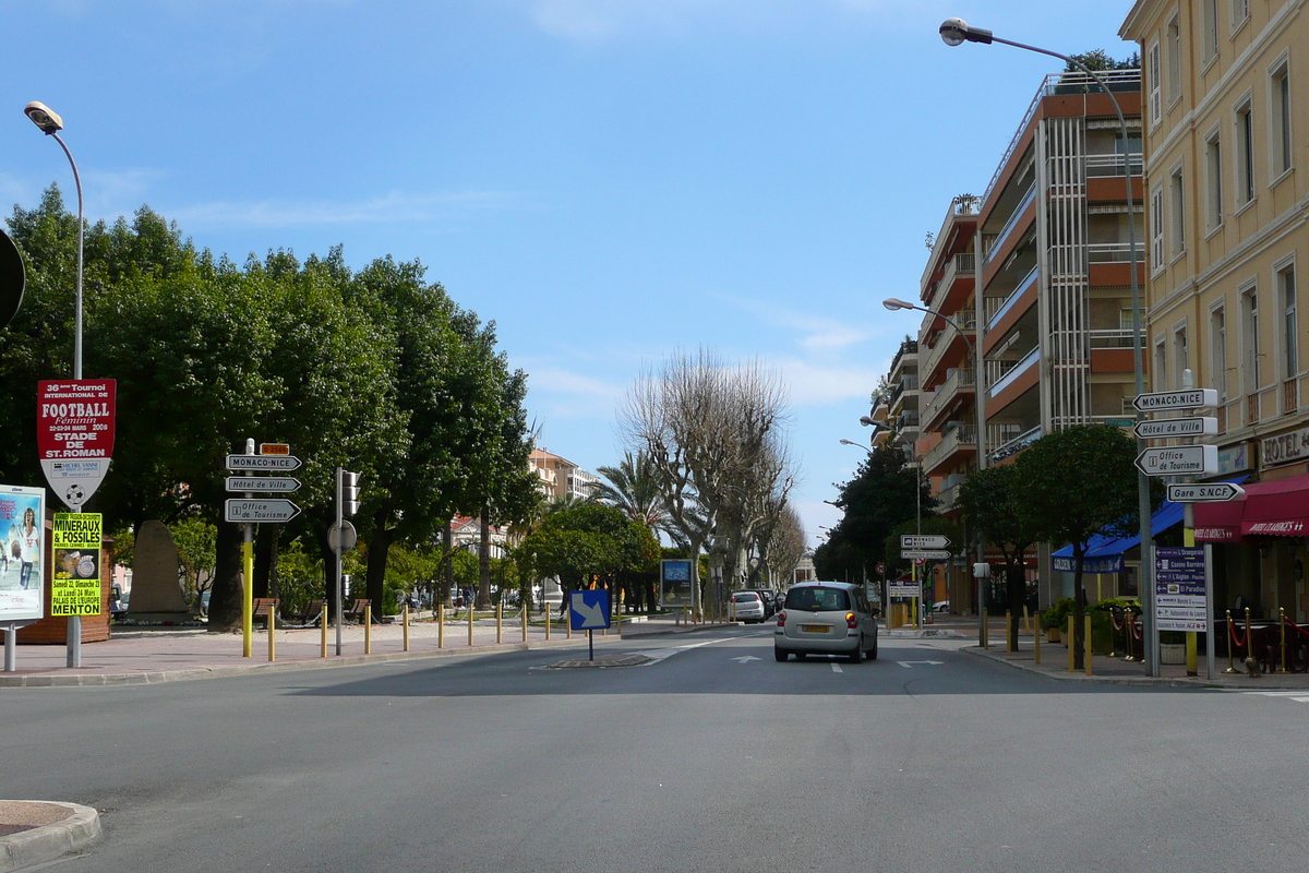 รูปถ่าย ฝรั่งเศส(France) เฟรนช์ริวิเอรา(French Riviera) ถนนจากนีซไปม็องตง(Nice to Menton road) 2008-03 75