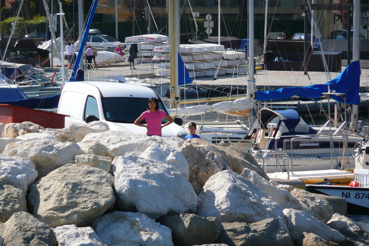 รูปถ่าย ฝรั่งเศส(France) คานส์(Cannes) หาดกาซาแญร์(Plage Gazagnaire) 2008-03 28