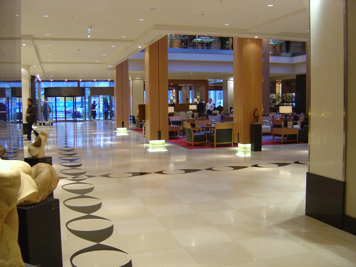 รูปถ่าย ออสเตรีย(Austria) เวียนนา(Vienna) โรงแรมฮิลตัน(Hilton Hotel) 2004-11 12