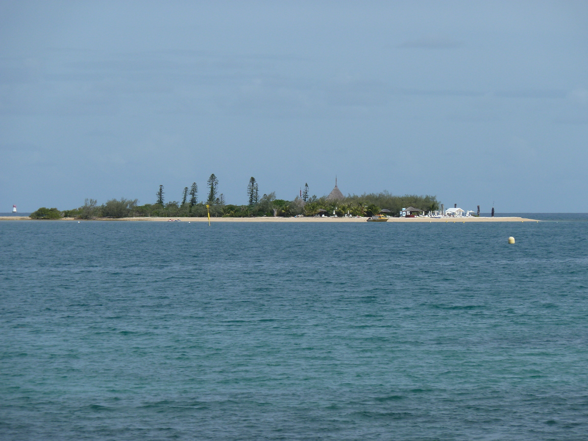 รูปถ่าย นิวแคลิโดเนีย(New Caledonia) นูเมอา(Noumea) อ่าวอ็องส์วาตา(Anse Vata) 2010-05 41
