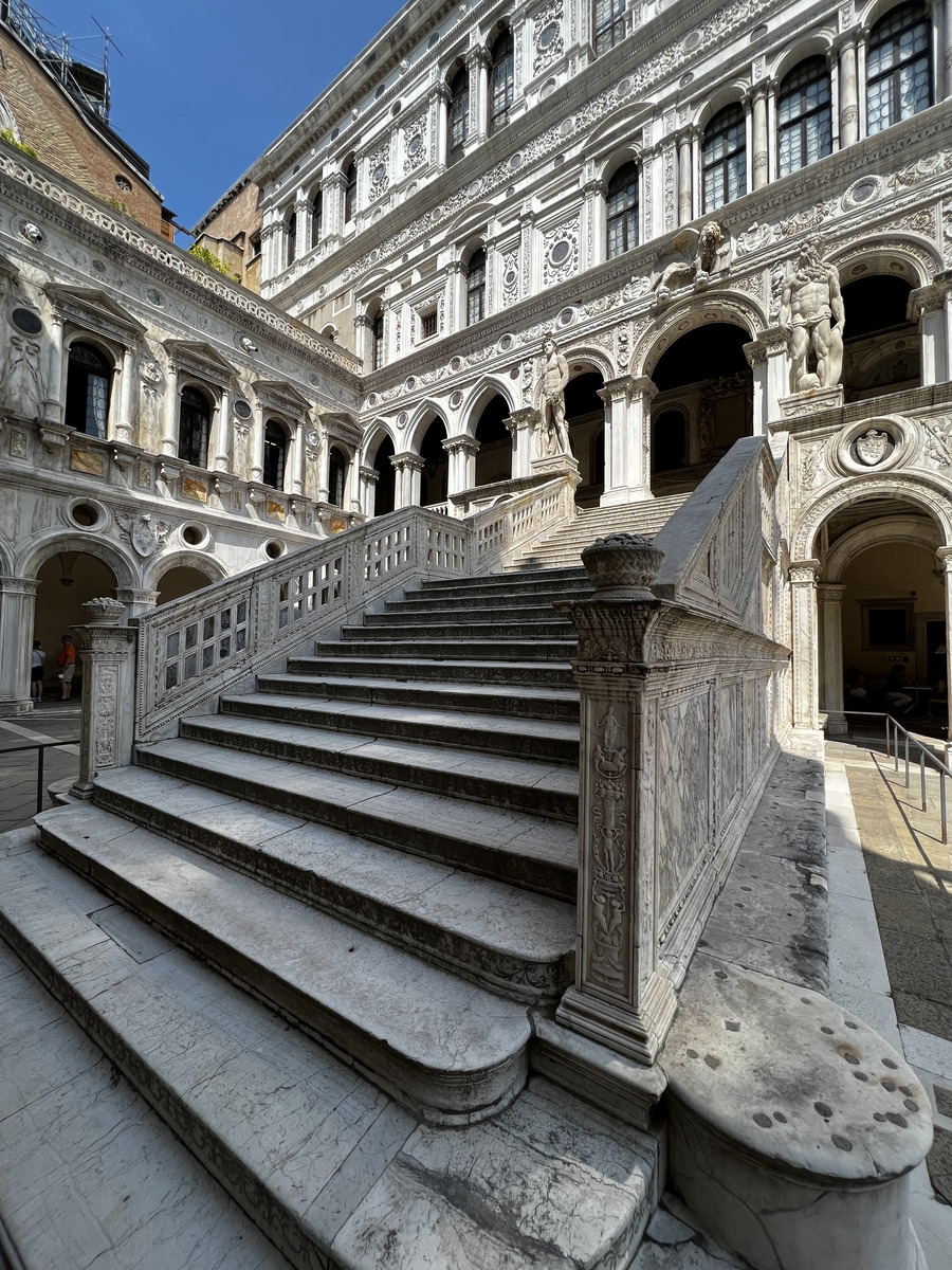 รูปถ่าย อิตาลี(Italy) เวนีส(Venice) พระราชวังดอจ (ปาลัซโซดูกาเล)(Doge's Palace (Palazzo Ducale)) 2022-05 54