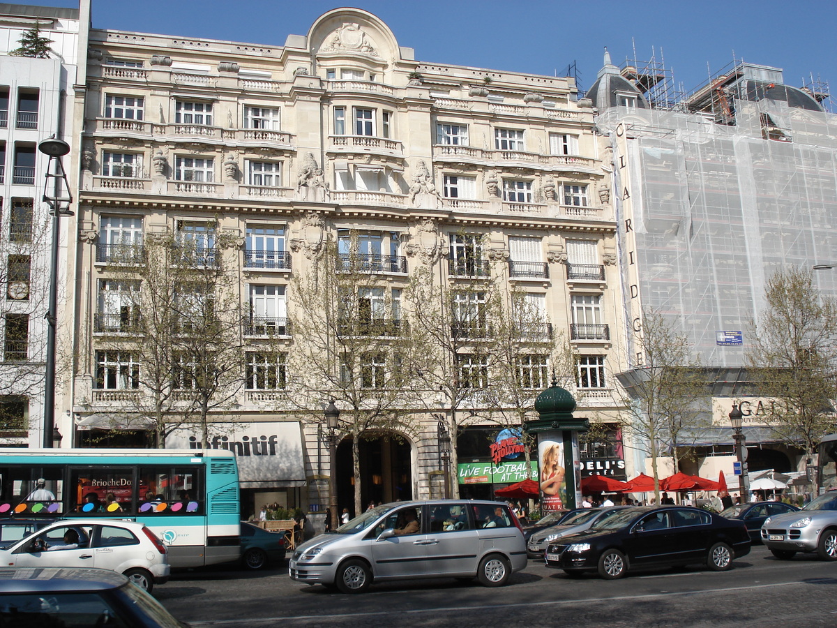 รูปถ่าย ฝรั่งเศส(France) ปารีส(Paris) ช็องเซลีเซ(Champs Elysees) 2006-04 60