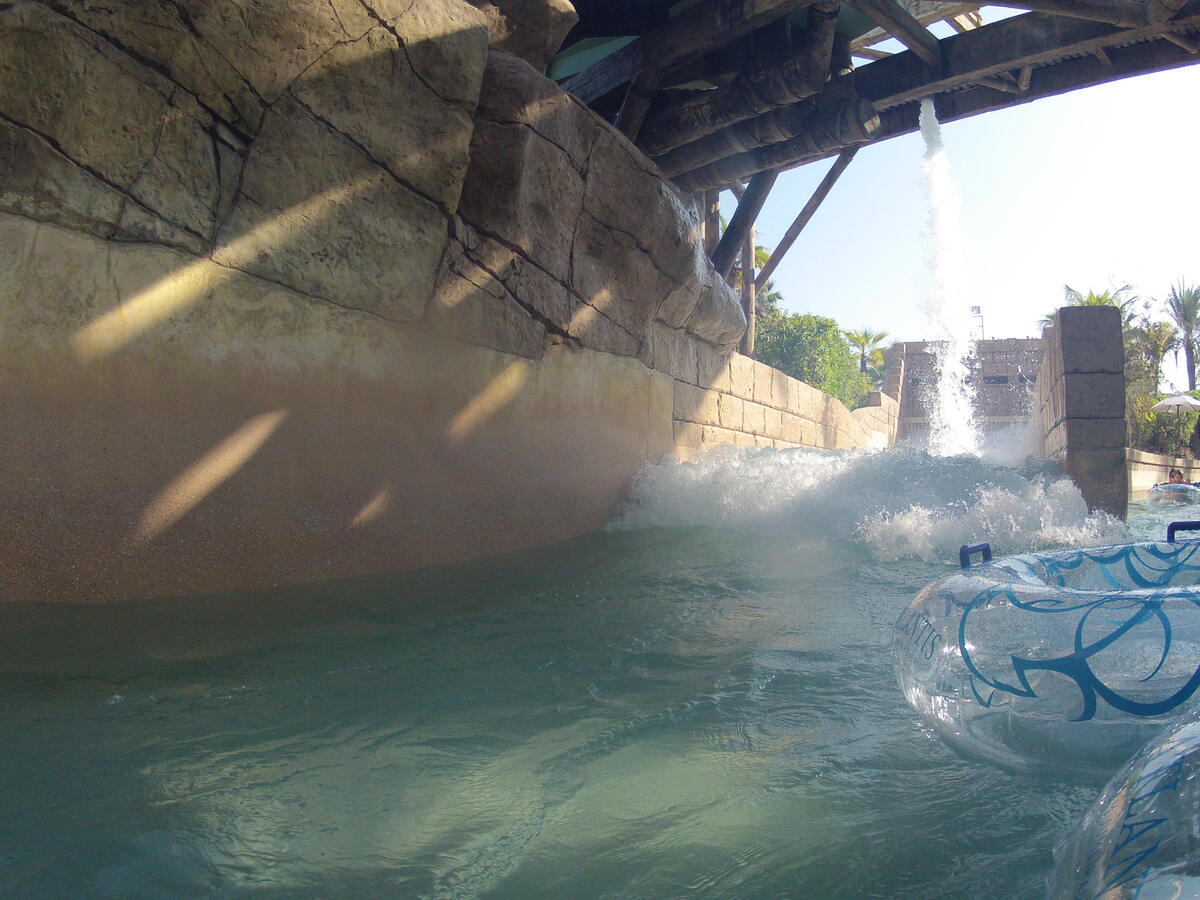 รูปถ่าย สหรัฐอาหรับเอมิเรตส์(United Arab Emirates) ดูไบ(Dubai) สวนน้ำอควาเวนเจอร์ ดูไบ(Dubai Aquaventure) 2012-01 33