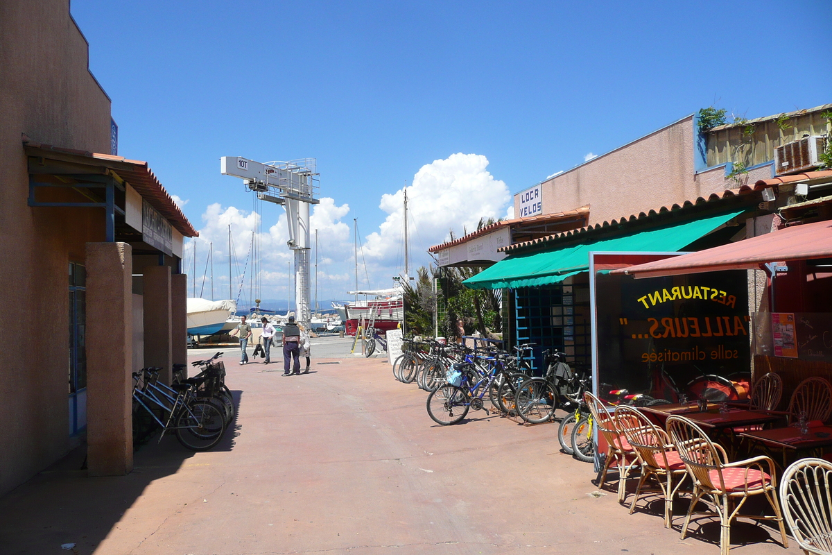 รูปถ่าย ฝรั่งเศส(France) เกาะปอร์เกอรอล(Porquerolles Island) ท่าเรือปอร์เกอรอล(Porquerolles harbour) 2008-05 61