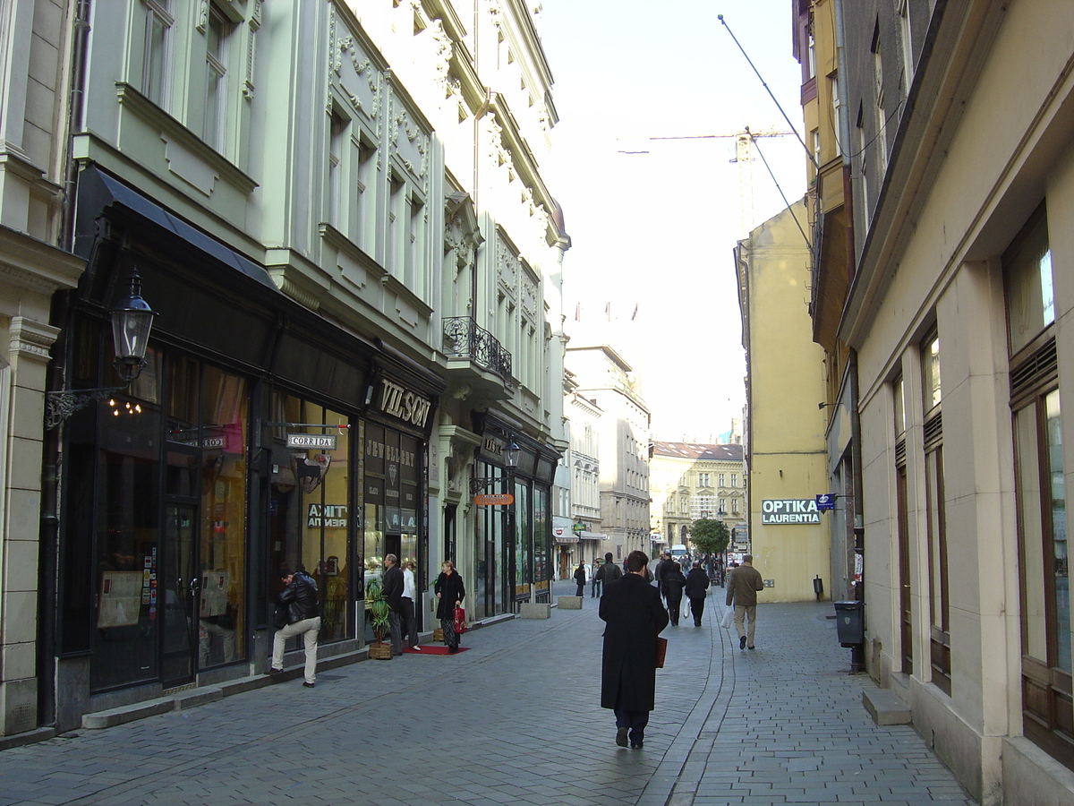 รูปถ่าย สโลวะเกีย(Slovakia) บราทิสลาวา(Bratislava) 2004-11 47