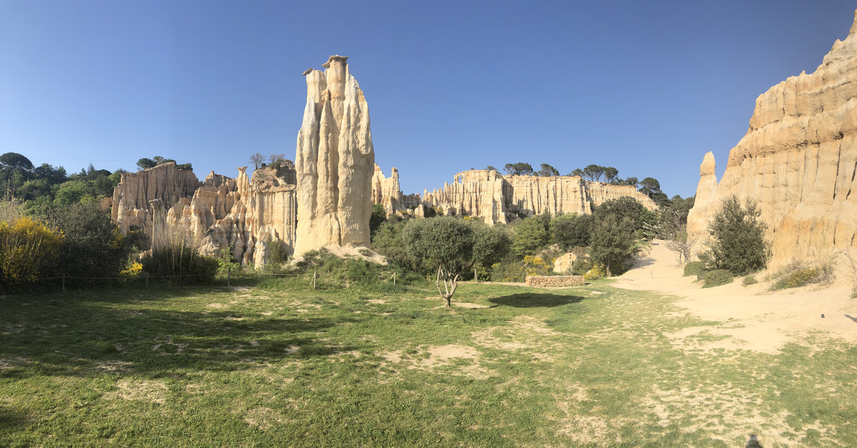 รูปถ่าย ฝรั่งเศส(France) เสาหินออร์กดีล-ซูร์-แต็ต(Orgues d'Ille Sur Tet) 2018-04 70