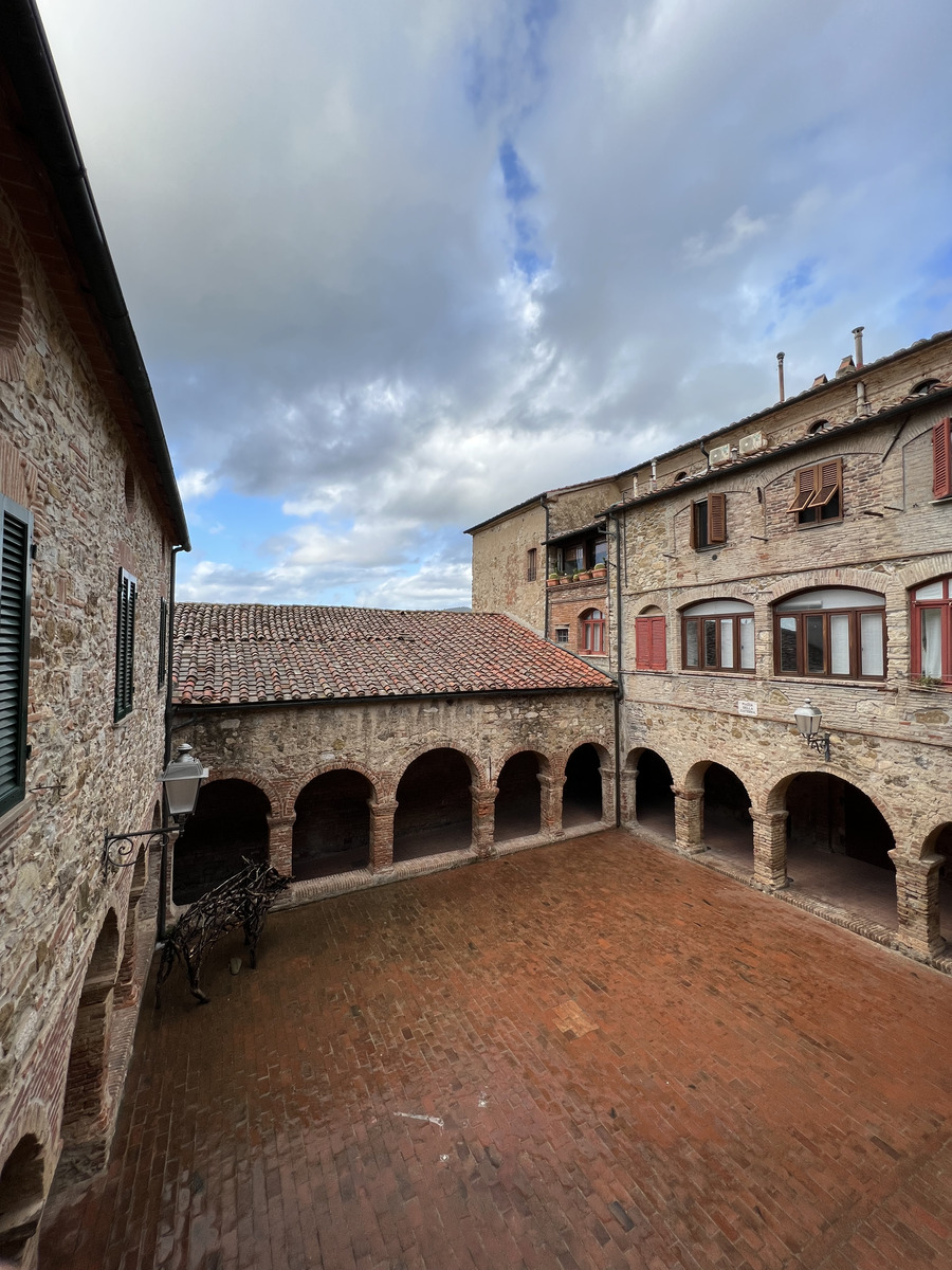 รูปถ่าย อิตาลี(Italy) ซูเวเรโต(Suvereto) 2021-09 38