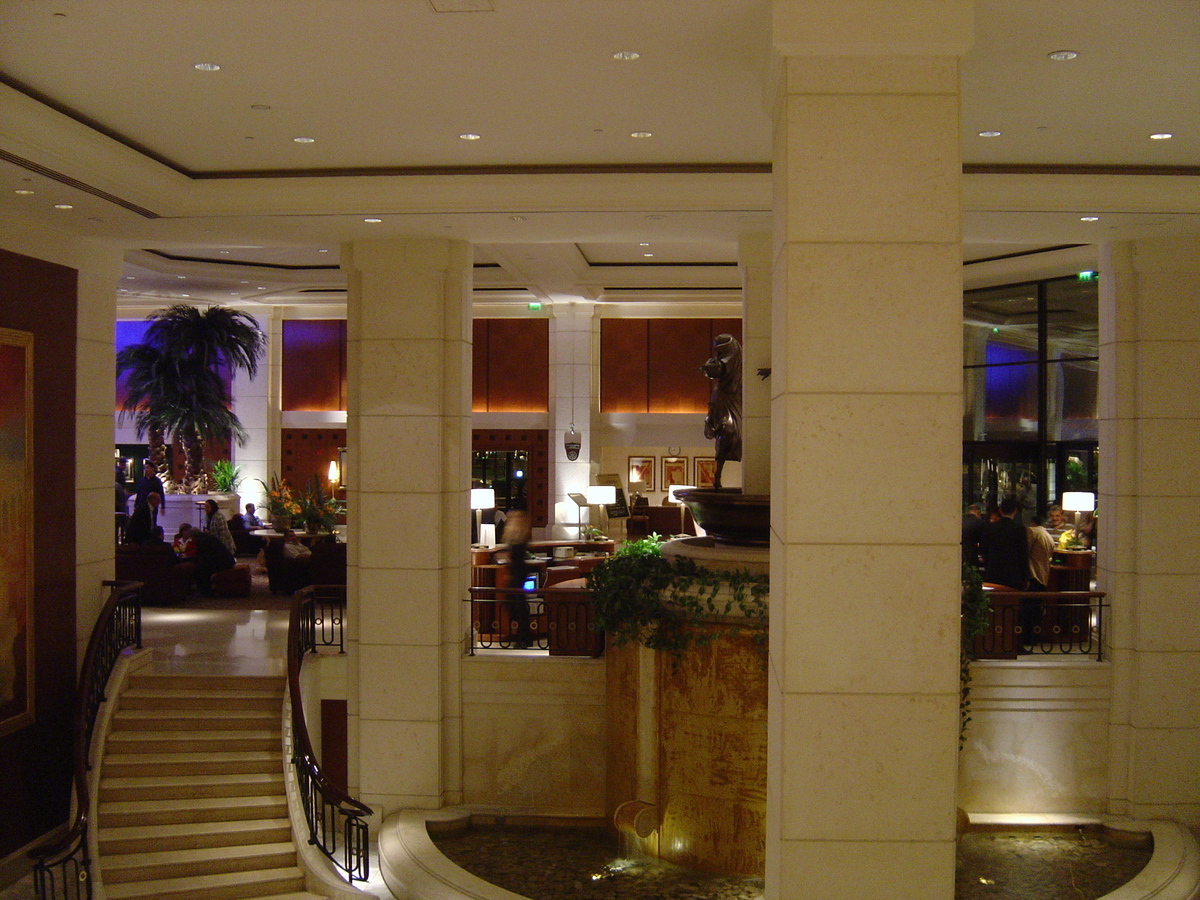 รูปถ่าย จอร์แดน(Jordan) อัมมาน(Amman) โรงแรมเลอเมอริเดียน(Le Meridien Hotel) 2004-10 15