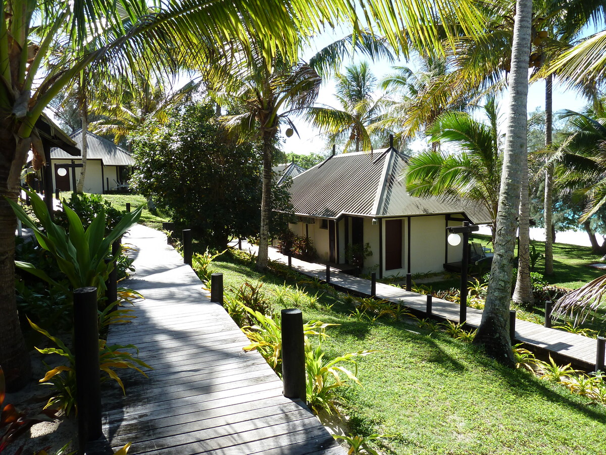 รูปถ่าย นิวแคลิโดเนีย(New Caledonia) เกาะลีฟู(Lifou) โรงแรมเดรฮูวิลเลจ(Drehu Village Hotel) 2010-05 86