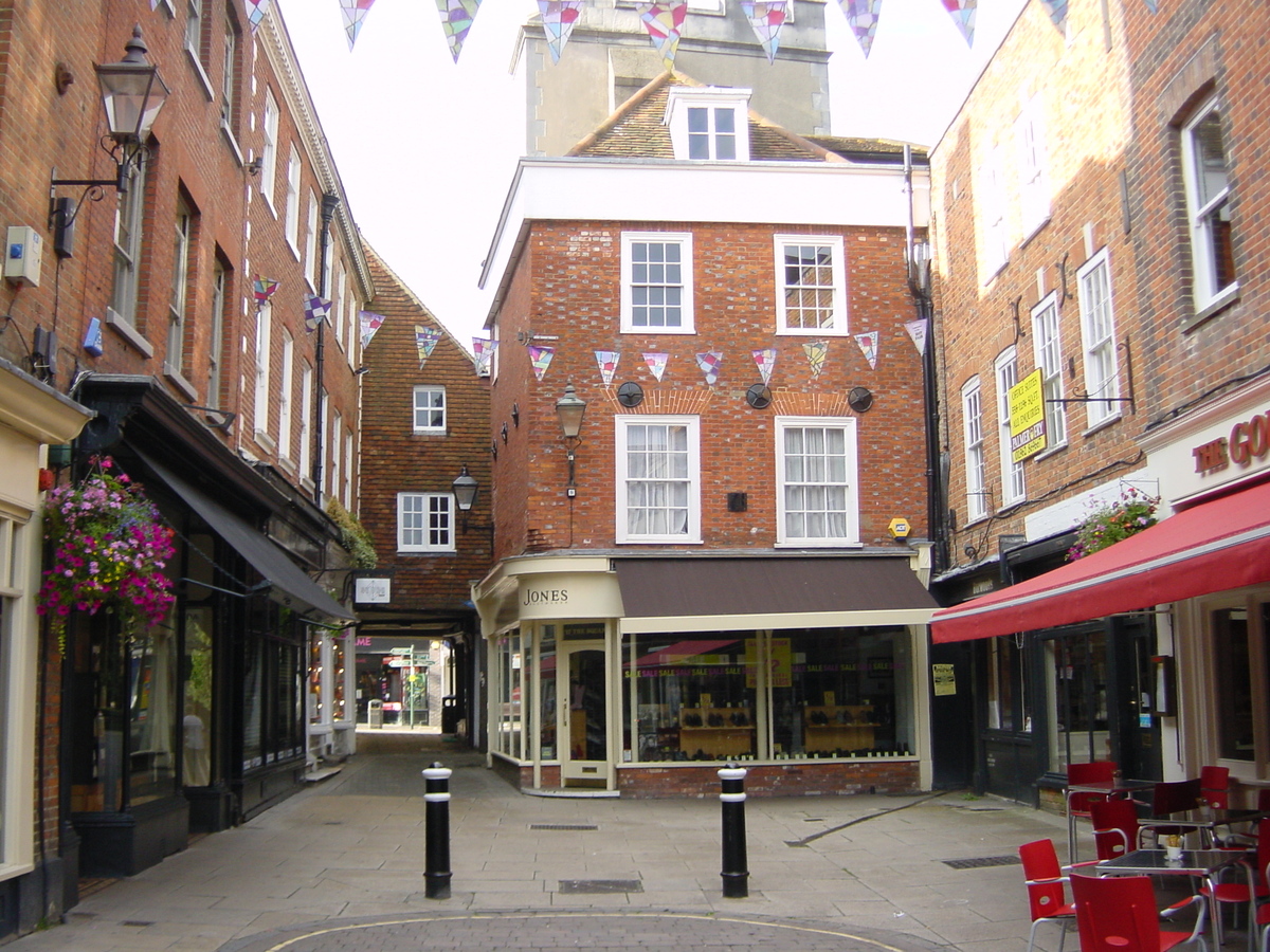 รูปถ่าย อังกฤษ(United Kingdom) วินเชสเตอร์(Winchester) 2003-08 21
