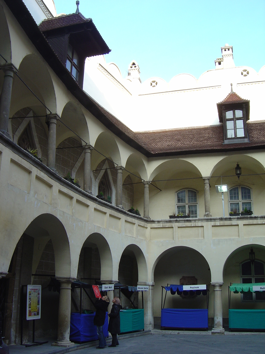 รูปถ่าย สโลวะเกีย(Slovakia) บราทิสลาวา(Bratislava) 2004-11 48