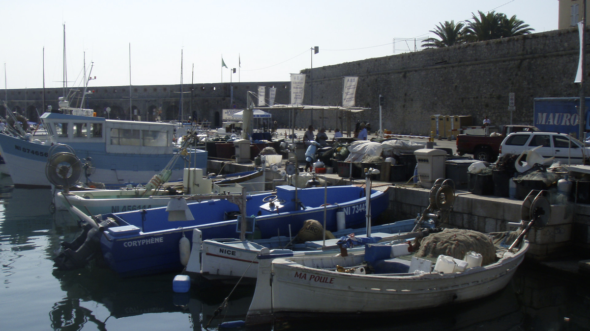 รูปถ่าย ฝรั่งเศส(France) อองทีป(Antibes) ถนนอากียง(Boulevard Aguillon) 2007-08 9