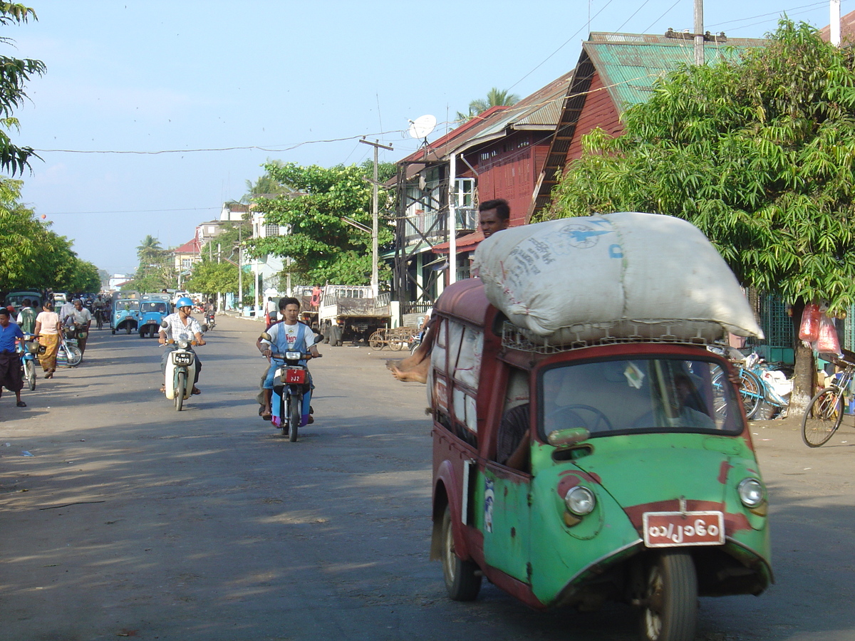 รูปถ่าย พม่า(Myanmar) มะริด(Myeik (Mergui)) 2005-01 30