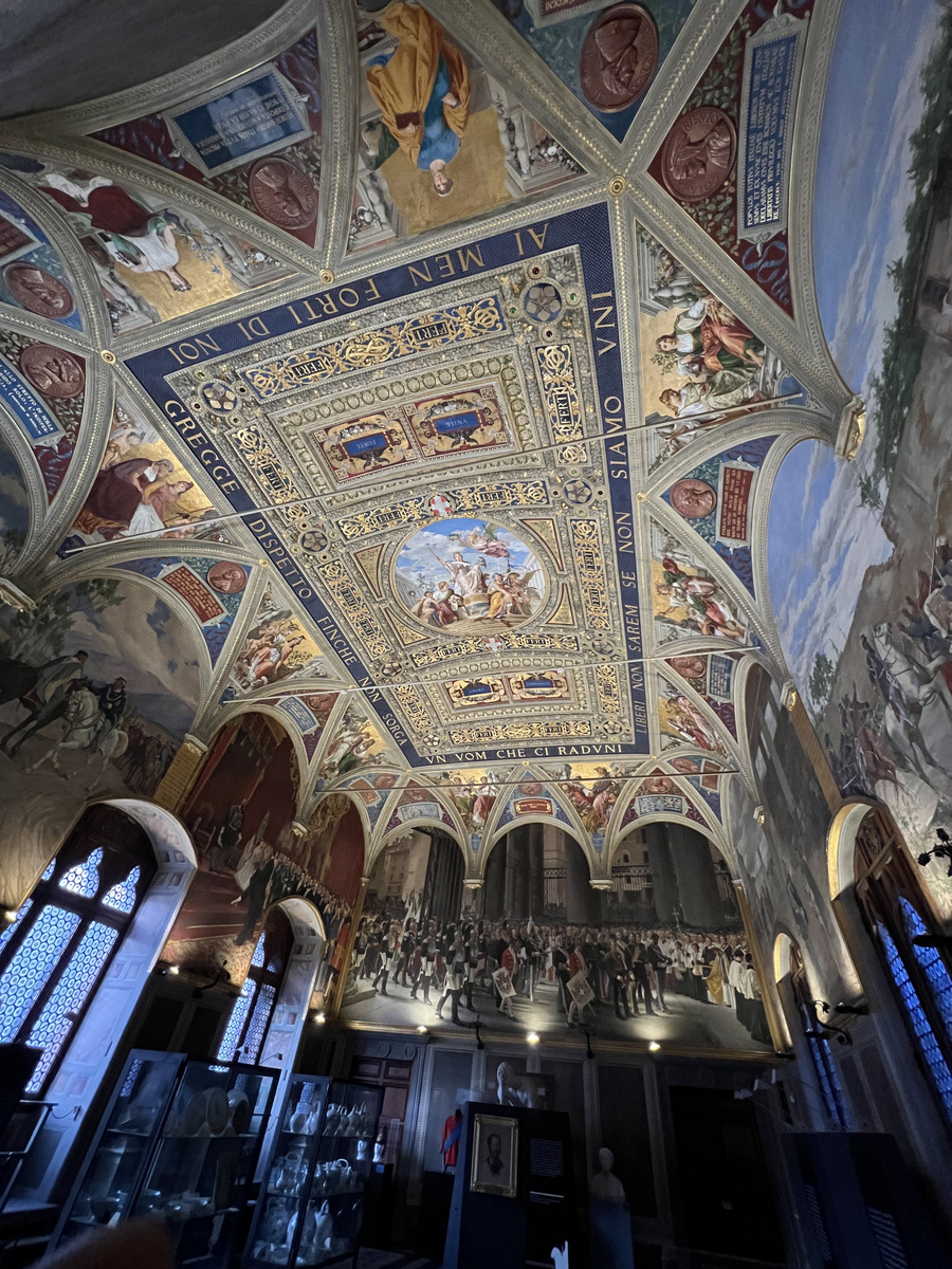 รูปถ่าย อิตาลี(Italy) ซีเอน่า(Siena) วังปุบบลีโก(Palazzo Pubblico) 2021-09 21