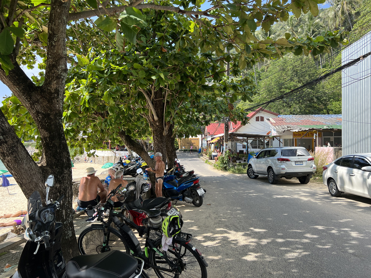 รูปถ่าย ไทย(Thailand) ภูเก็ต(Phuket) หาดในหาน(Nai Harn Beach) 2021-12 20