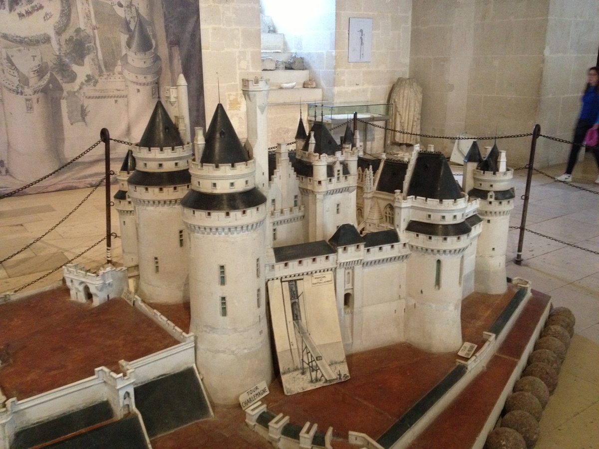 รูปถ่าย ฝรั่งเศส(France) ปีแยร์ฟง(Pierrefonds) 2014-05 58