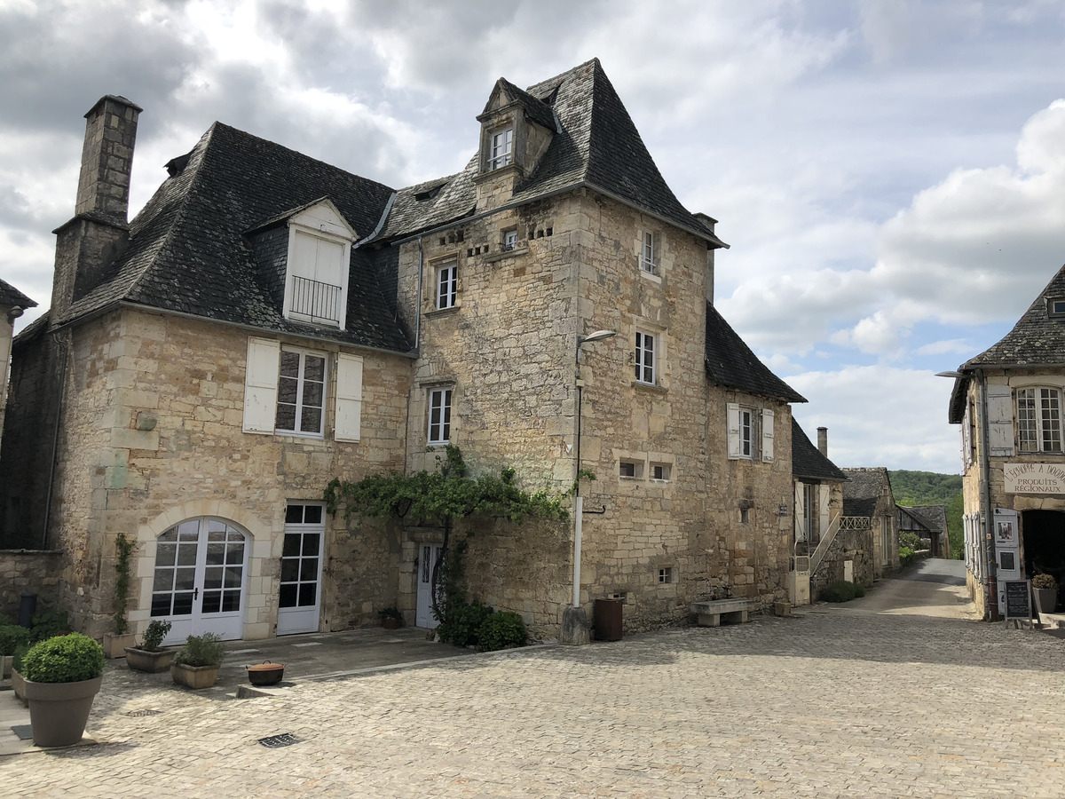รูปถ่าย ฝรั่งเศส(France) ตูแรน(Turenne) 2018-04 72