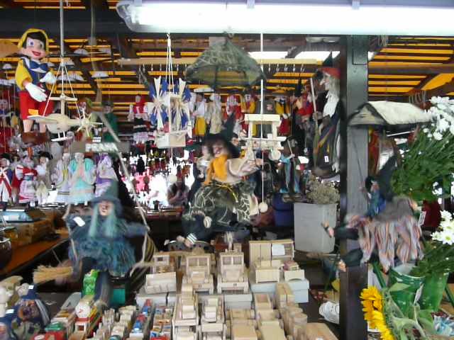 รูปถ่าย สาธารณรัฐเช็ก(Czech Republic) ปราก(Prague) ฮาเวลสกา(Havelska) 2007-07 27