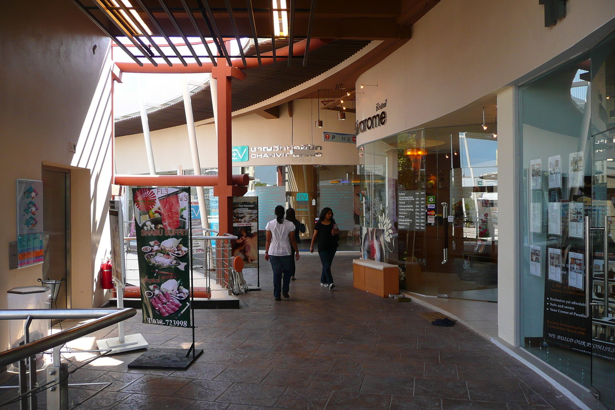 รูปถ่าย ไทย(Thailand) พัทยา(Pattaya) ถนนพัทยาอเวนิว(Pattaya Avenue) 2008-01 6