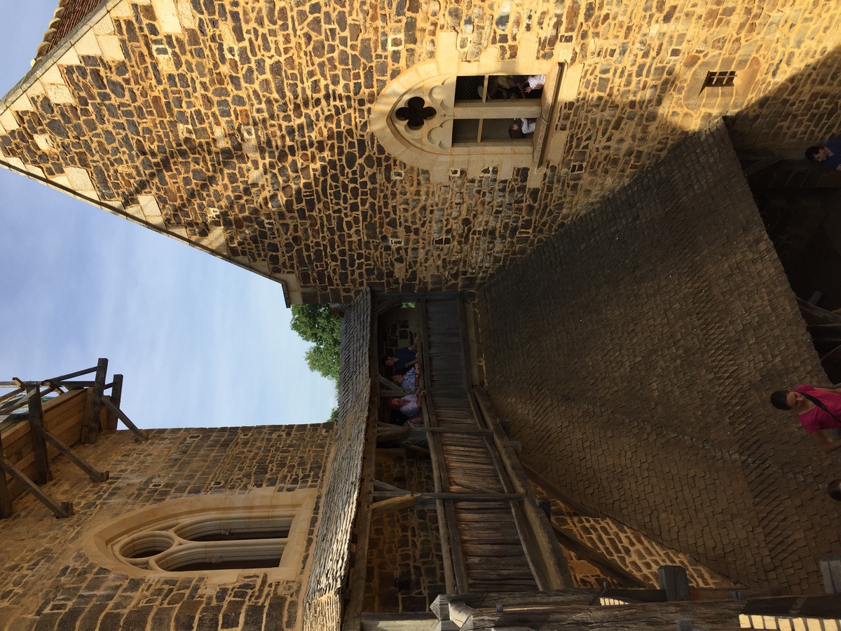 รูปถ่าย ฝรั่งเศส(France) ปราสาทเกอเดอลง(Guedelon) 2017-07 28