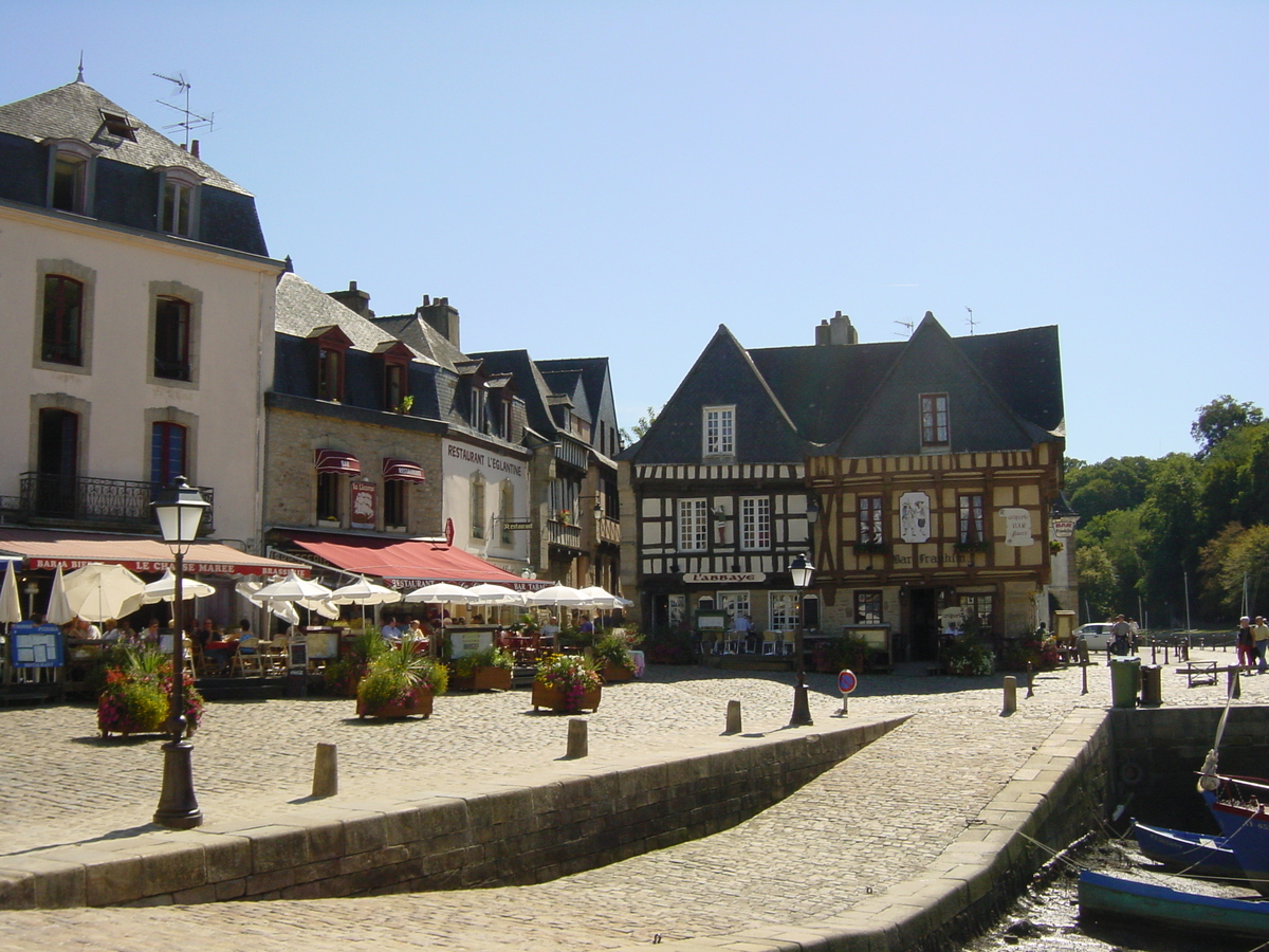 รูปถ่าย ฝรั่งเศส(France) แซ็งต์-อาน-ดอแร(Saint anne d'auray) 2003-09 26