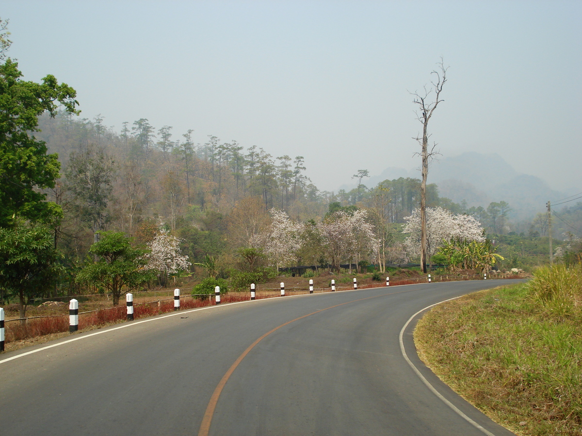 รูปถ่าย ไทย(Thailand) ถนนจากปางมะผ้าไปปาย(Pang Mapha to Pai road) 2007-02 22
