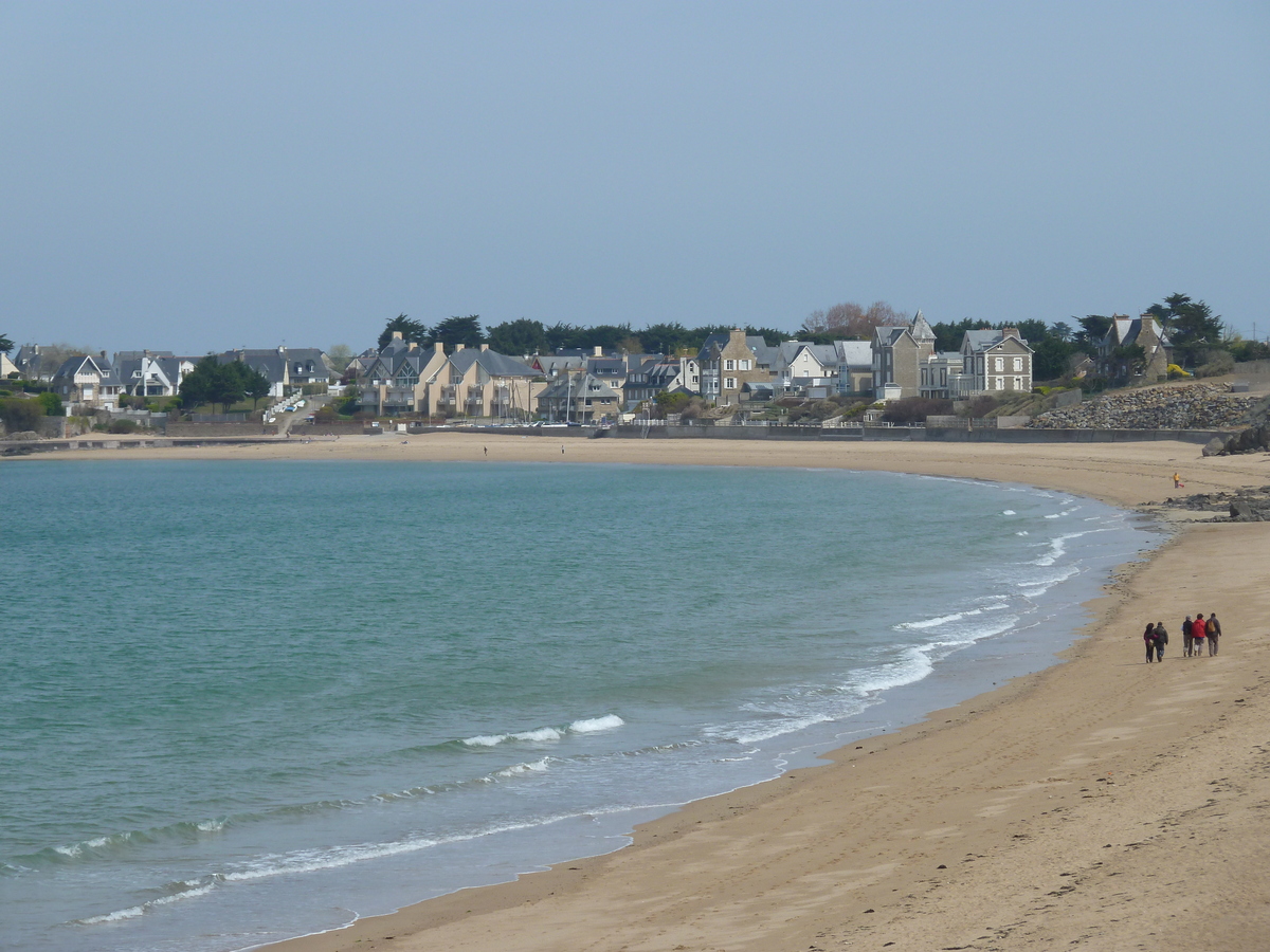 รูปถ่าย ฝรั่งเศส(France) โรตเนิฟ(Rotheneuf) 2010-04 31