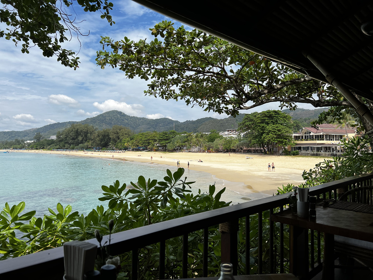 รูปถ่าย ไทย(Thailand) ภูเก็ต(Phuket) หาดกะรน(Karon Beach) ร้านอาหารออนเดอะร็อก(On the rock Restaurant) 2021-12 57
