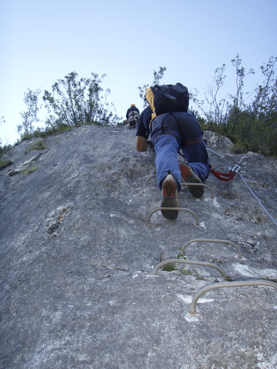 รูปถ่าย ฝรั่งเศส(France) วิคเดสโซ(Vicdessos) เส้นทางปีนผาเวียแฟร์ราตาด้านเหนือ(Via Ferrata North) 2007-08 24