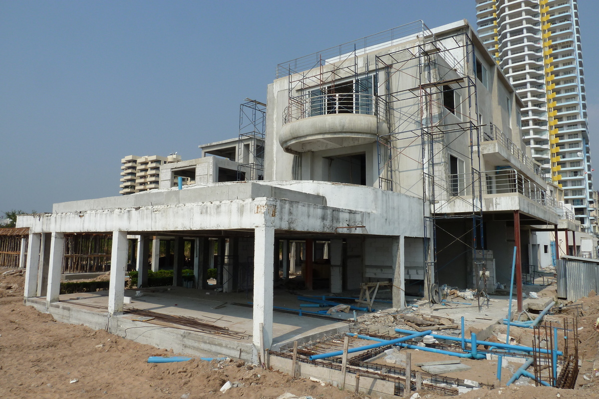 รูปถ่าย ไทย(Thailand) จอมเทียน(Jomtien) คอนโดลารอยัลบีช(La Royale Beach condo) 2011-02 16