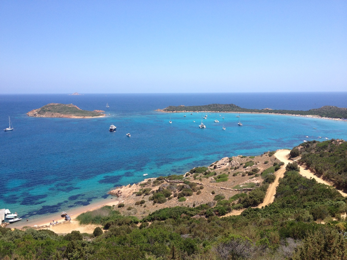 รูปถ่าย อิตาลี(Italy) ซาร์ดิเนีย(Sardinia) แหลมกาโปโกดากาวัลโล(Capo Coda Cavallo) 2015-06 23
