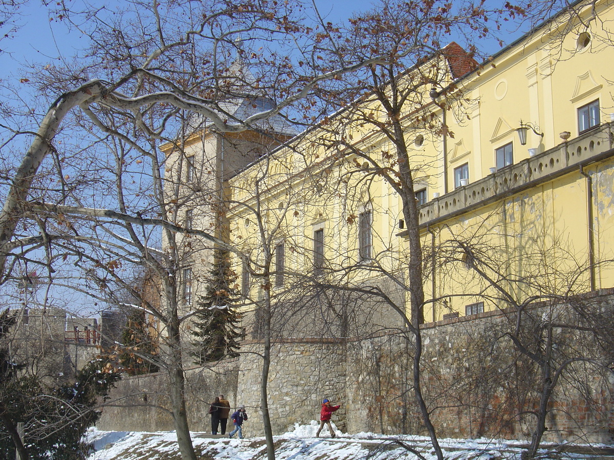 รูปถ่าย ฮังการี(Hungary) เปคส์(Pecs) 2005-03 113
