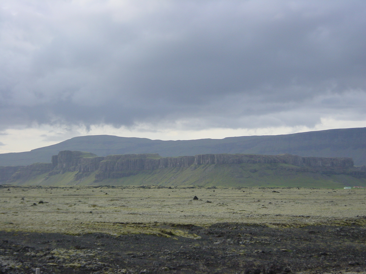 รูปถ่าย ไอซ์แลนด์(Iceland) ถนนหมายเลข 1 จากโยกุลซาร์เลานไปวีก(Road 1 Jokulsarlon to vik) 2003-06 47
