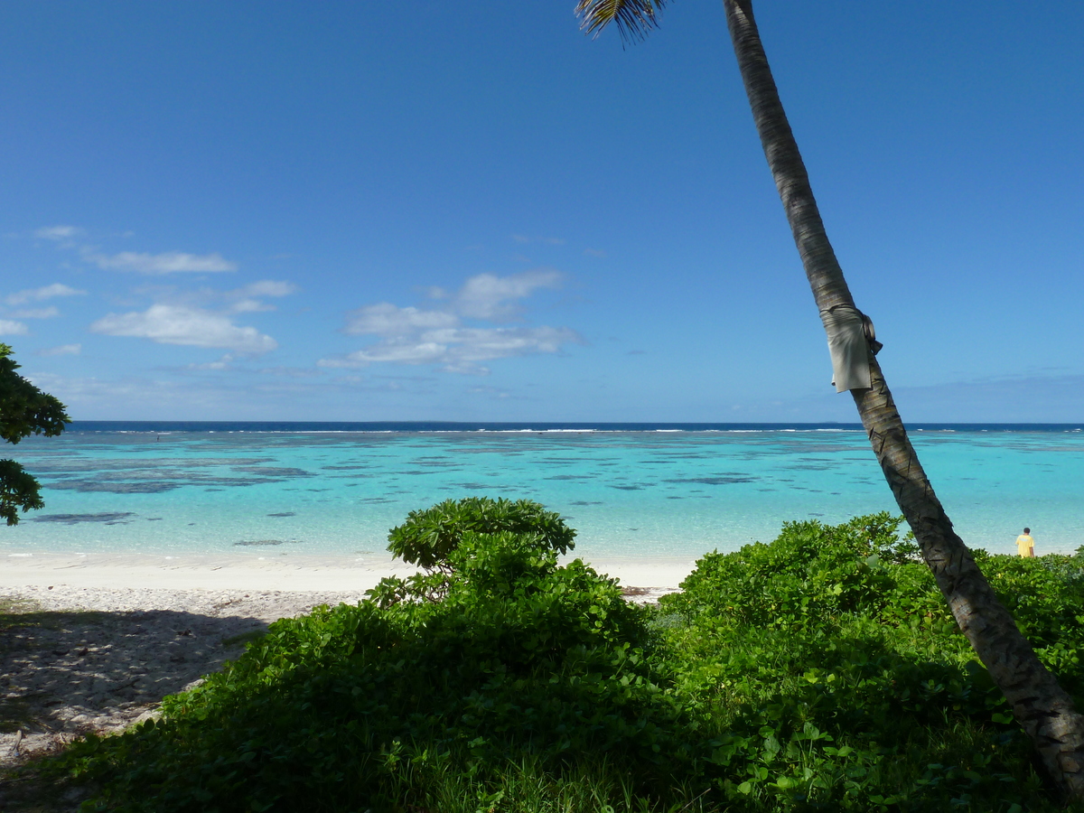 รูปถ่าย นิวแคลิโดเนีย(New Caledonia) เกาะลีฟู(Lifou) หมู่บ้านมู(Mu) 2010-05 43