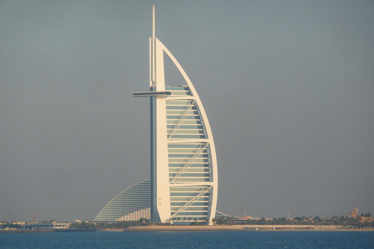 รูปถ่าย สหรัฐอาหรับเอมิเรตส์(United Arab Emirates) ดูไบ(Dubai) ปาล์มจุมัยเราะห์(Palm Jumeirah) 2009-01 41
