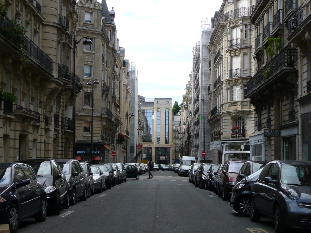 รูปถ่าย ฝรั่งเศส(France) ปารีส(Paris) คุ้มที่ 17 (17th Arrondissement) ถนนวากราม(Avenue de Wagram) 2007-05 50