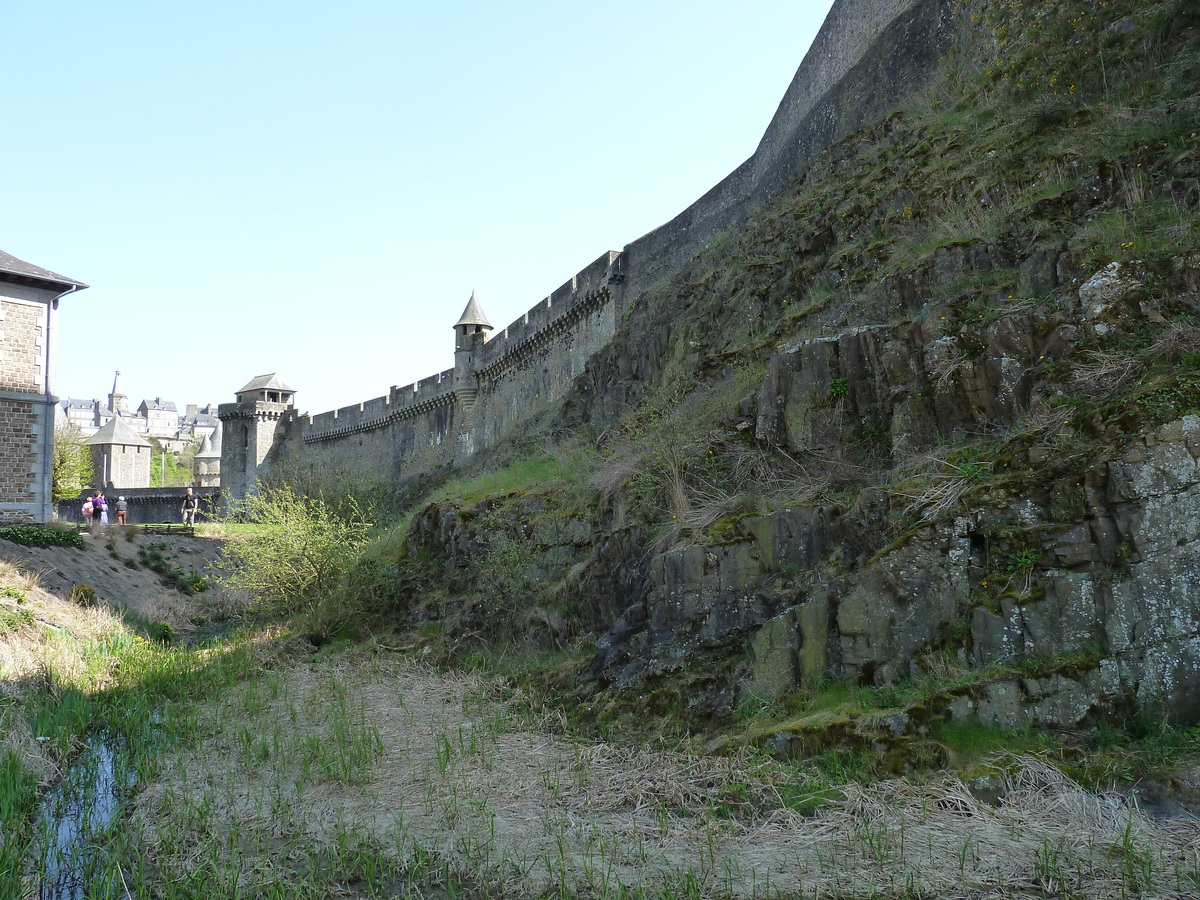 รูปถ่าย ฝรั่งเศส(France) ฟูแฌร์(Fougeres) 2010-04 207