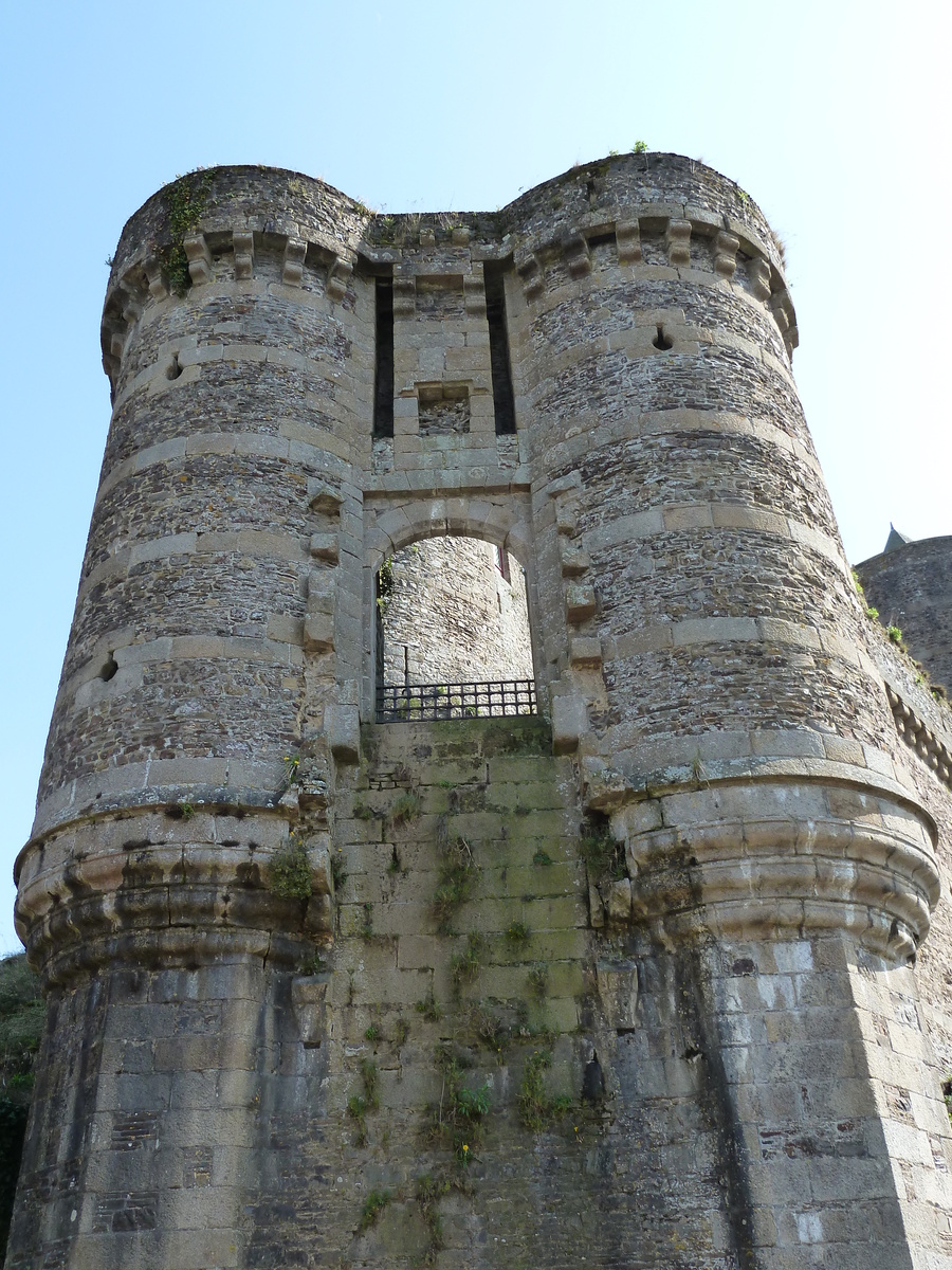 รูปถ่าย ฝรั่งเศส(France) ฟูแฌร์(Fougeres) 2010-04 206