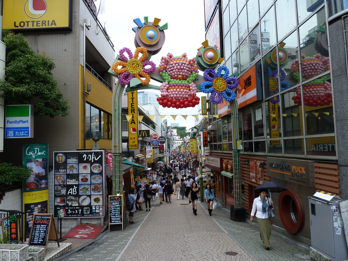 รูปถ่าย ญี่ปุ่น(Japan) โตเกียว(Tokyo) ถนนทาเคชิตะ(Takeshita Street) 2010-06 6