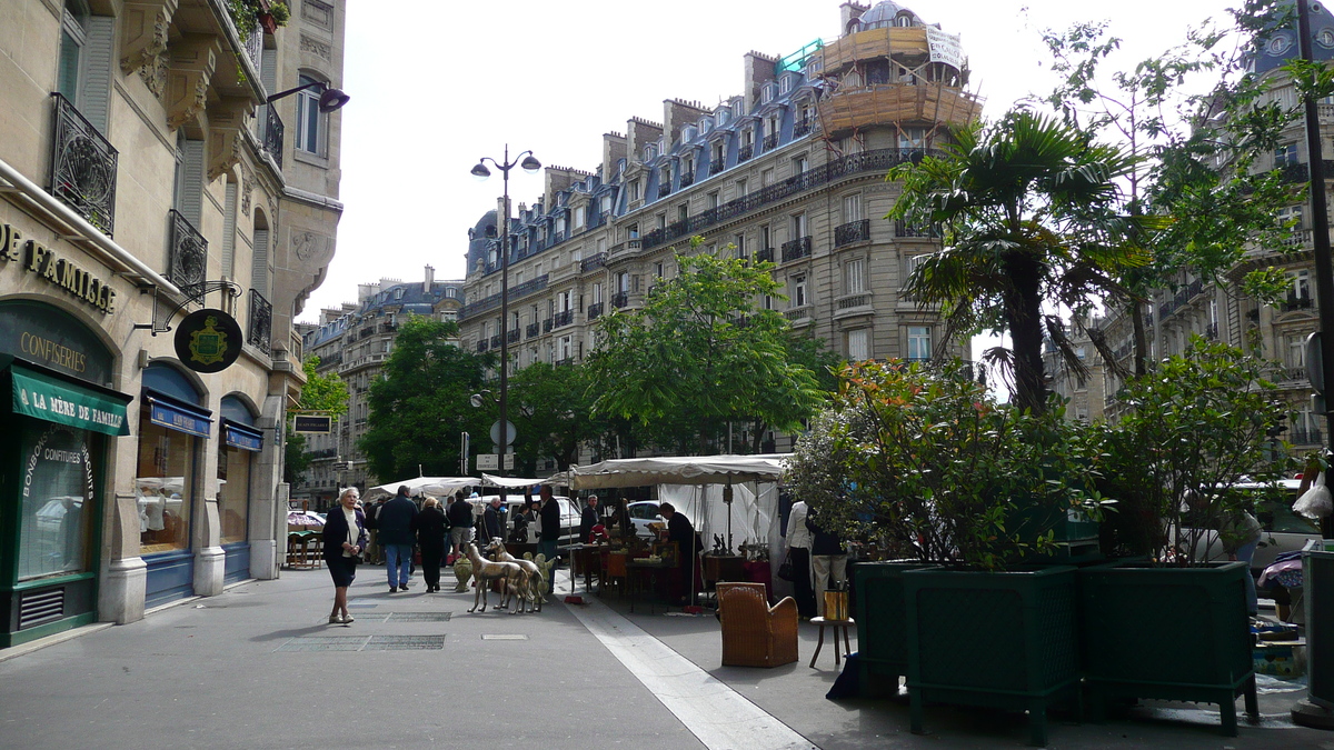รูปถ่าย ฝรั่งเศส(France) ปารีส(Paris) คุ้มที่ 17 (17th Arrondissement) ถนนฌูฟรัว-ดาบ็อง(Rue Jouffroy d'Abbans) 2007-05 22