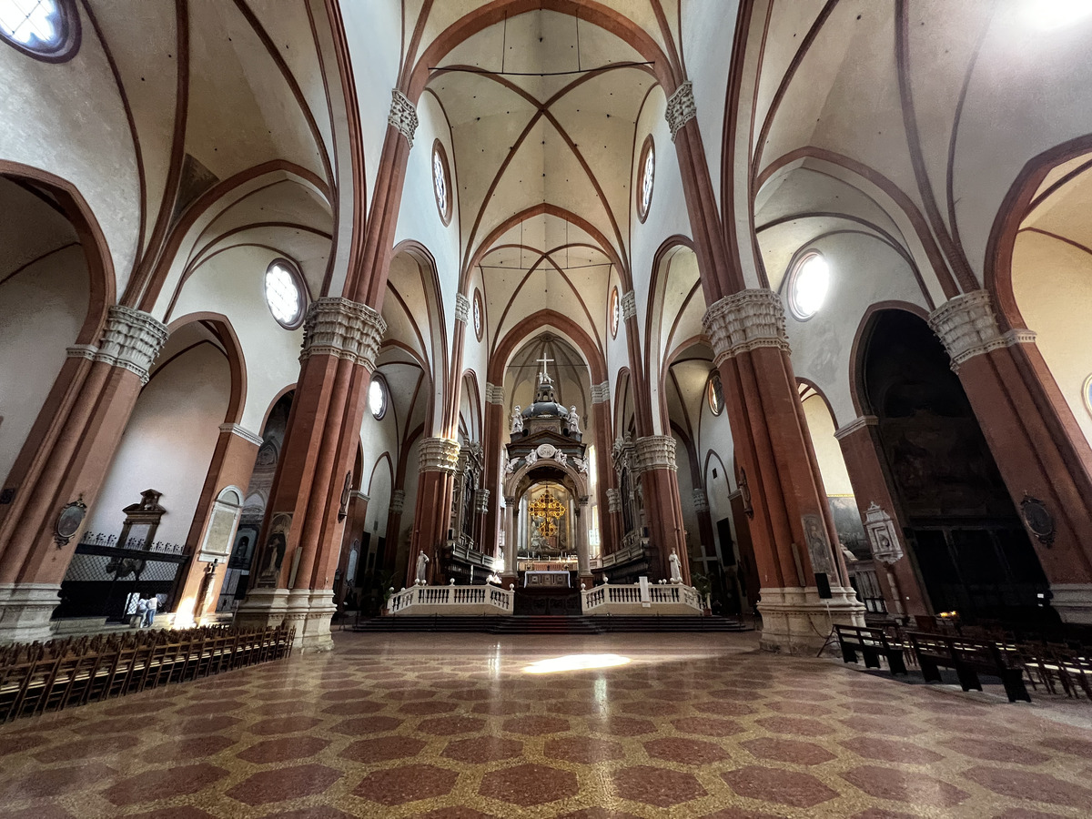 รูปถ่าย อิตาลี(Italy) โบโลญญา(Bologna) 2022-05 15