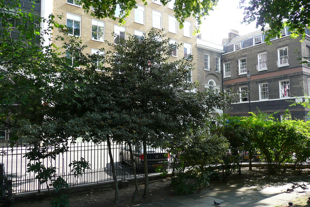 รูปถ่าย อังกฤษ(United Kingdom) ลอนดอน(London) จัตุรัสโซโห(Soho Square) 2007-09 4