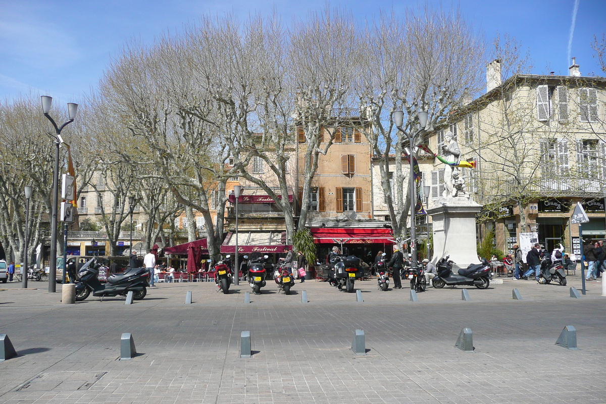 รูปถ่าย ฝรั่งเศส(France) แอ็กซ์-อ็อง-โพรว็องส์(Aix en Provence) ถนนมีราโบ(Cours Mirabeau) 2008-04 3