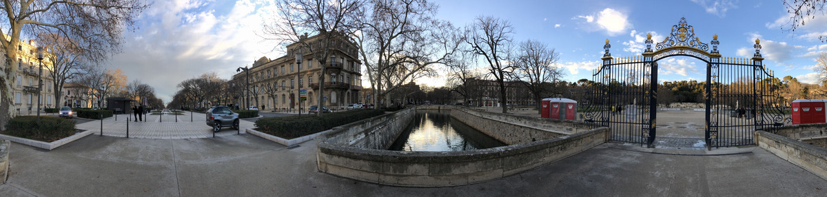รูปถ่าย ฝรั่งเศส(France) นีเมอ(Nimes) 2018-02 26