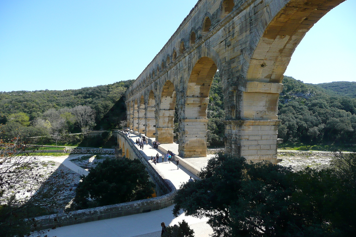รูปถ่าย ฝรั่งเศส(France) สะพานปงดูการ์(Pont du Gard) 2008-04 0