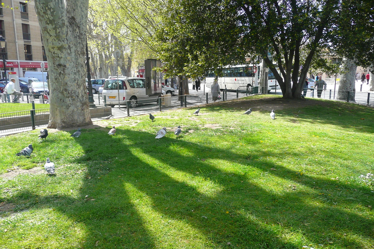 รูปถ่าย ฝรั่งเศส(France) แอ็กซ์-อ็อง-โพรว็องส์(Aix en Provence) จัตุรัสนายพลเดอโกล(Place du General de Gaulle) 2008-04 2