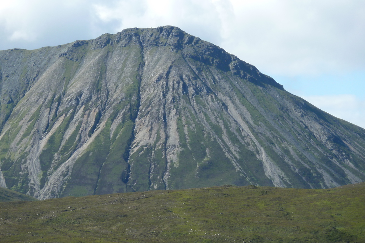 รูปถ่าย อังกฤษ(United Kingdom) เกาะสกาย(Skye) เทือกเขาคูลิน(The Cuillin) 2011-07 103