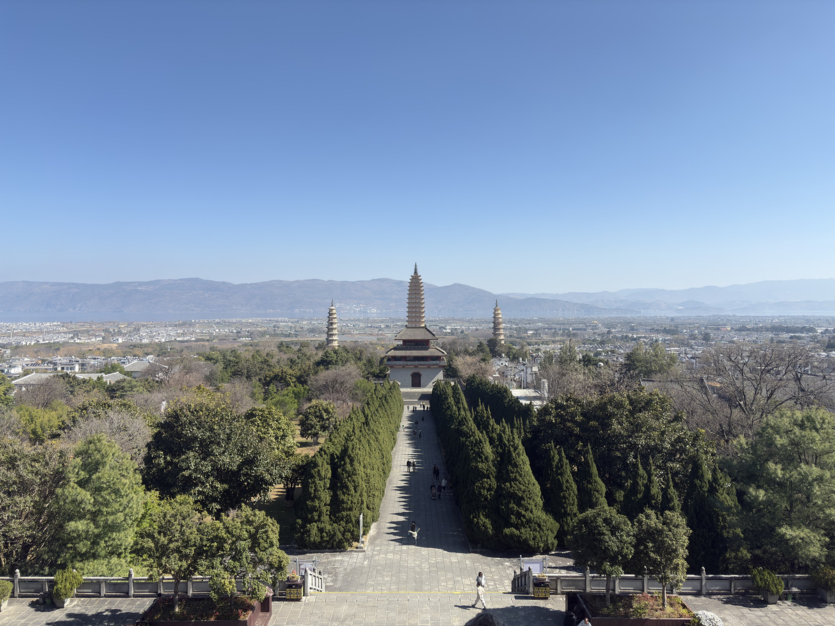 รูปถ่าย จีน(China) ต้าหลี่(Dali) เจดีย์สามองค์(Three pagodas) 2026-01 18
